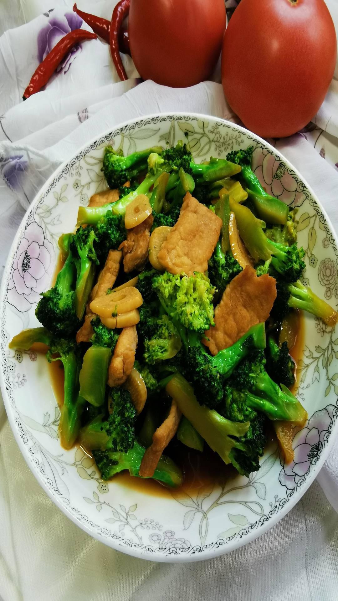 肉片炒西蘭花的做法-家常味炒菜譜