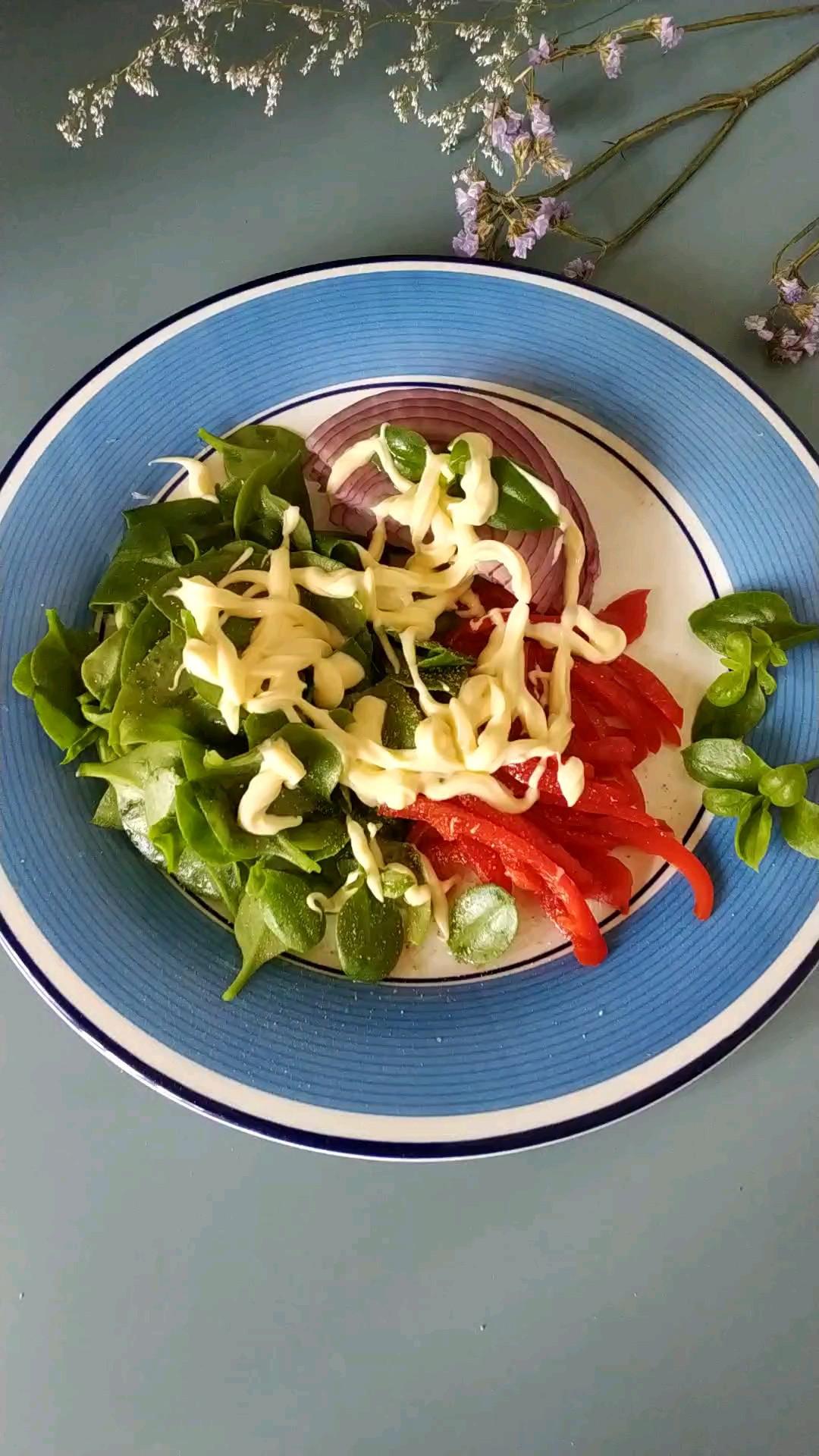 秋天多吃低脂低熱菜，拌沙拉的做法-酸甜味拌菜譜