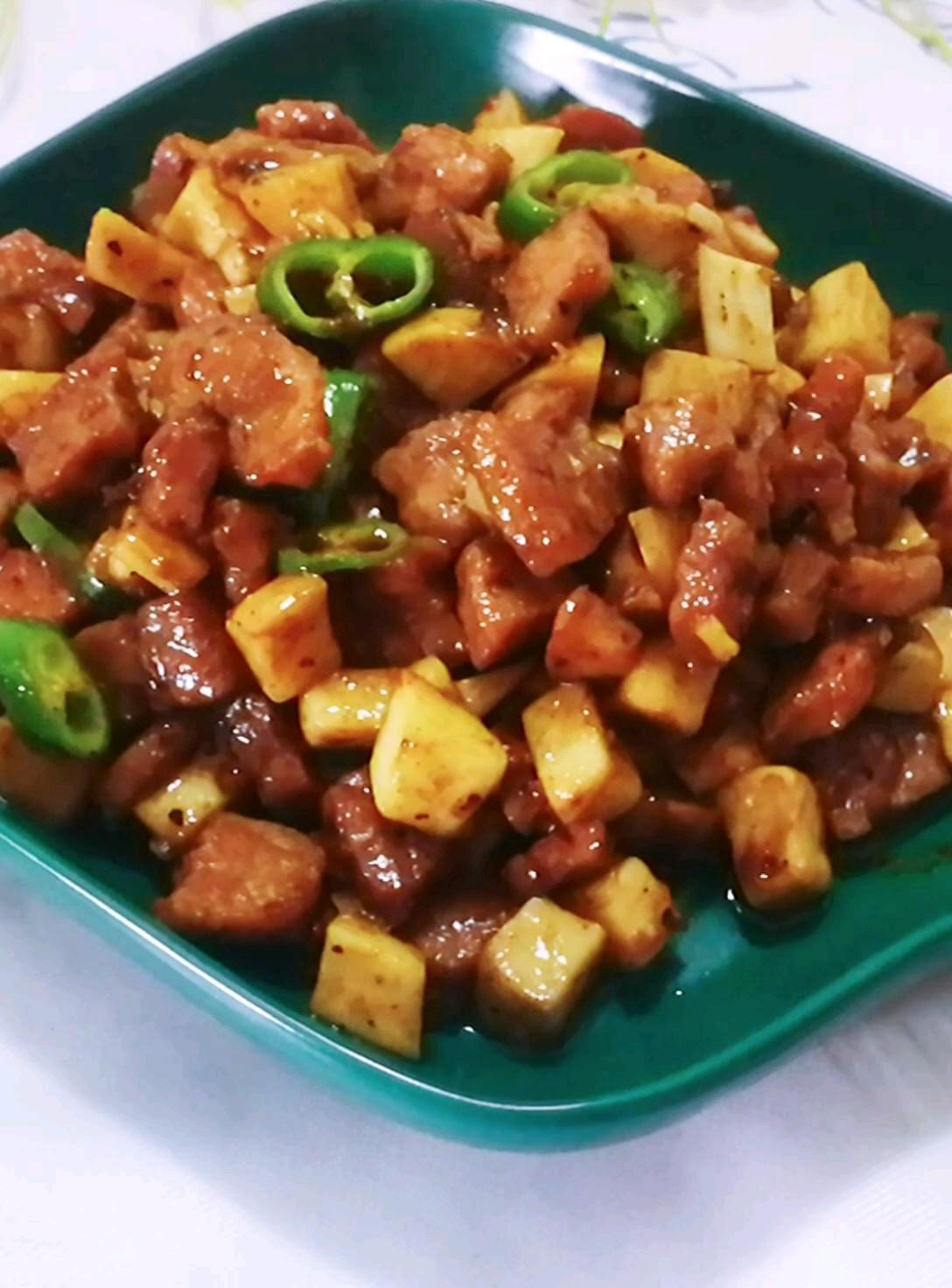 黑椒牛排炒杏鮑菇的做法-黑椒味炒菜譜