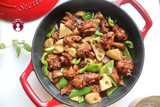 啤酒鴨燉鮮藕的做法-咸鮮味燉菜譜