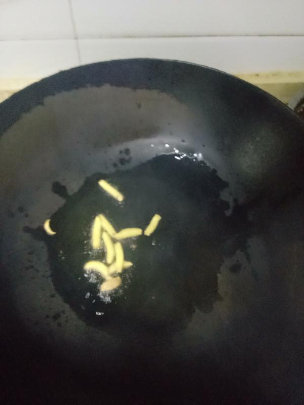 農(nóng)家葫蘆炒豬血的做法-家常味炒菜譜