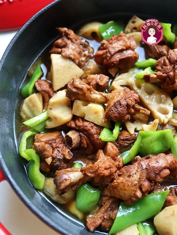 啤酒鴨燉鮮藕的做法-咸鮮味燉菜譜