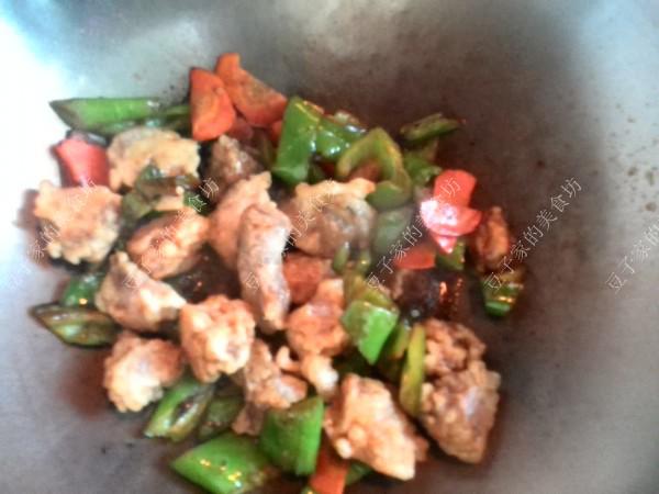 青椒溜肉段的做法-香辣味炒菜譜