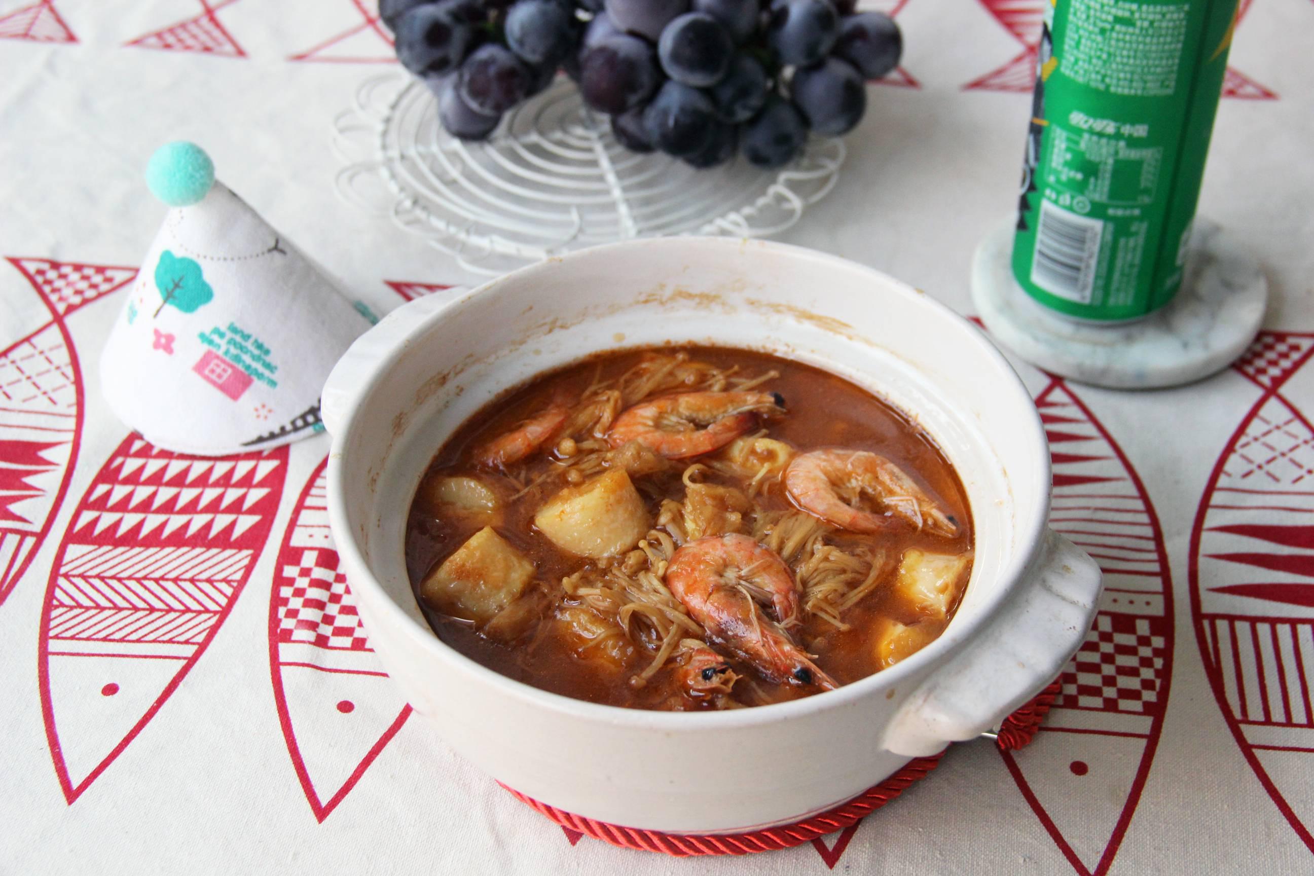 金針菇鮮蝦豆腐煲的做法-咸鮮味煮菜譜