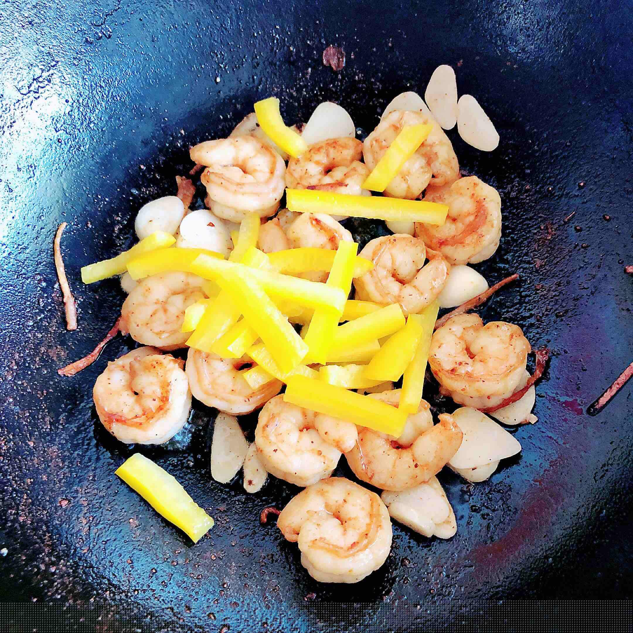 荷蘭豆炒蝦仁的做法-咸鮮味炒菜譜