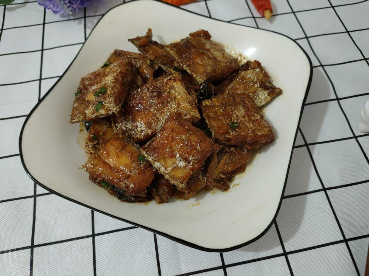 家常紅燒帶魚的做法-家常味燒菜譜