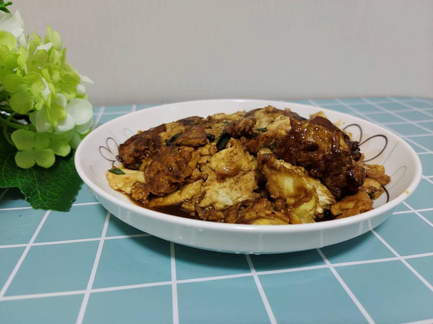 平平無奇但超級下飯的煎雞蛋豆腐的做法-咸鮮味煎菜譜