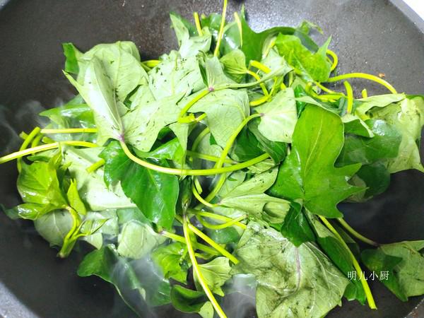 炒地瓜葉子的做法-家常味炒菜譜