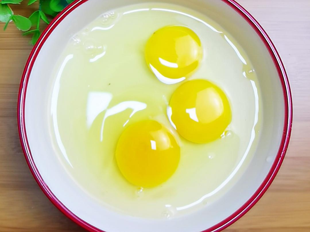 雞蛋的花樣吃法－靈魂炒蛋，沒點實力不敢叫這名，好吃又簡單的做法-香辣味炒菜譜