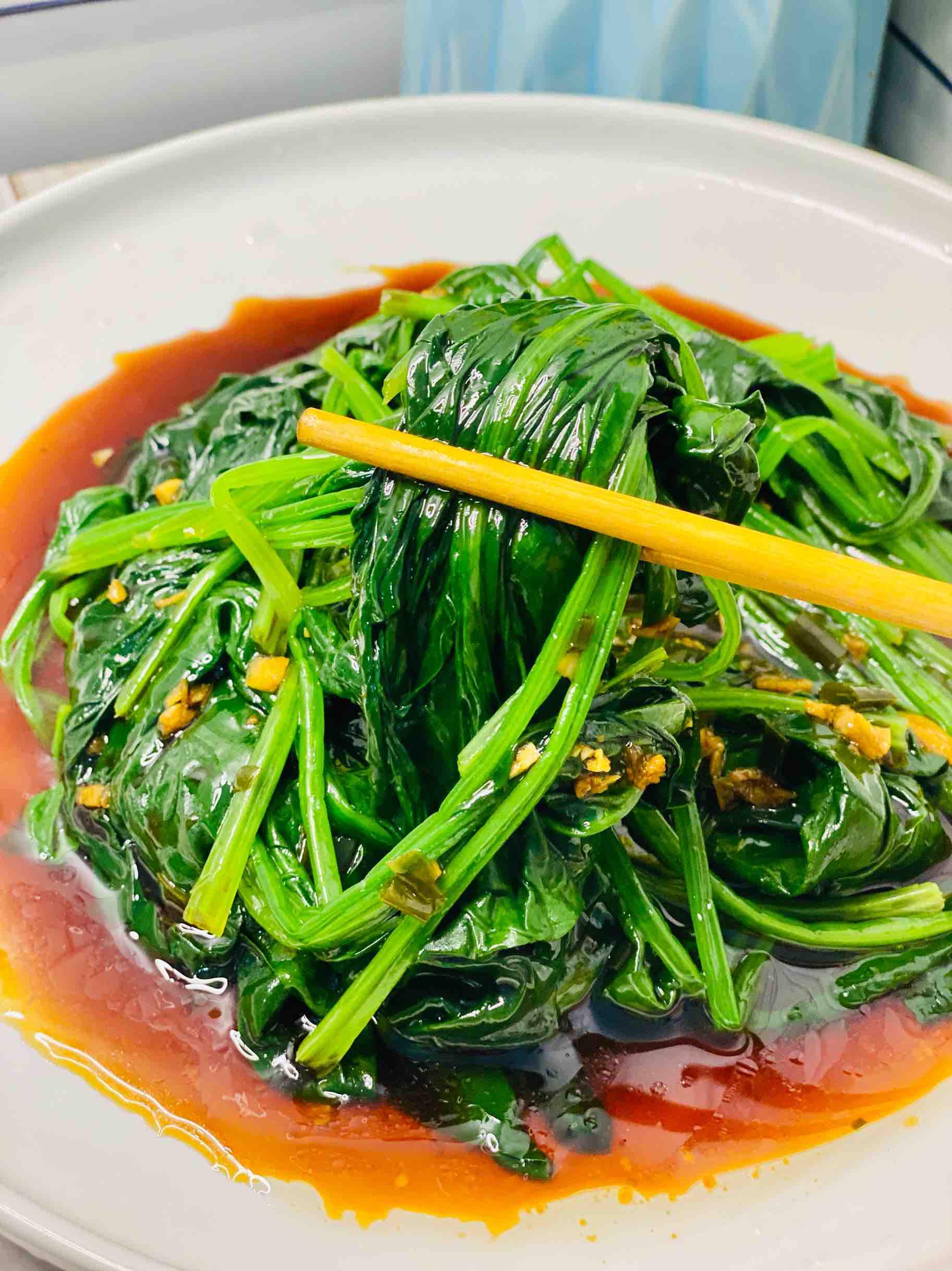 節(jié)后掉秤，吃快手拌菠菜的做法-咸鮮味煮菜譜