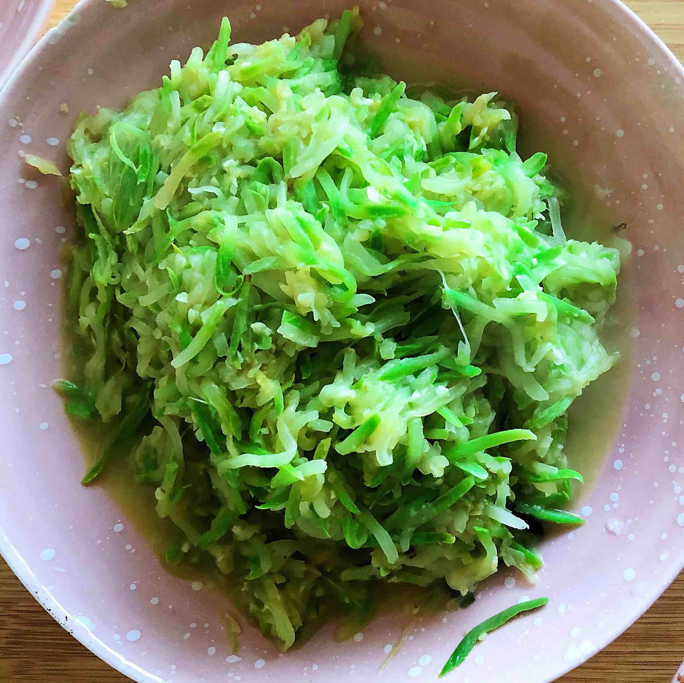 醋炒西葫蘆的做法-酸味炒菜譜