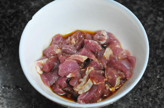 花生芽炒肉片的做法-家常味炒菜譜