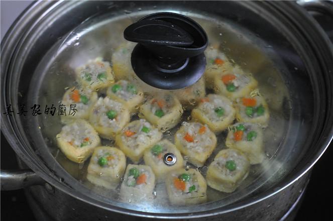 七彩糯米飯蒸塞油豆腐的做法-家常味蒸菜譜