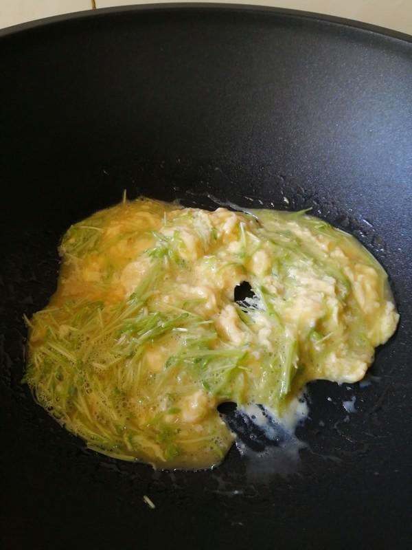 簡簡單單也不失美味~~松柳苗炒雞蛋的做法-家常味炒菜譜