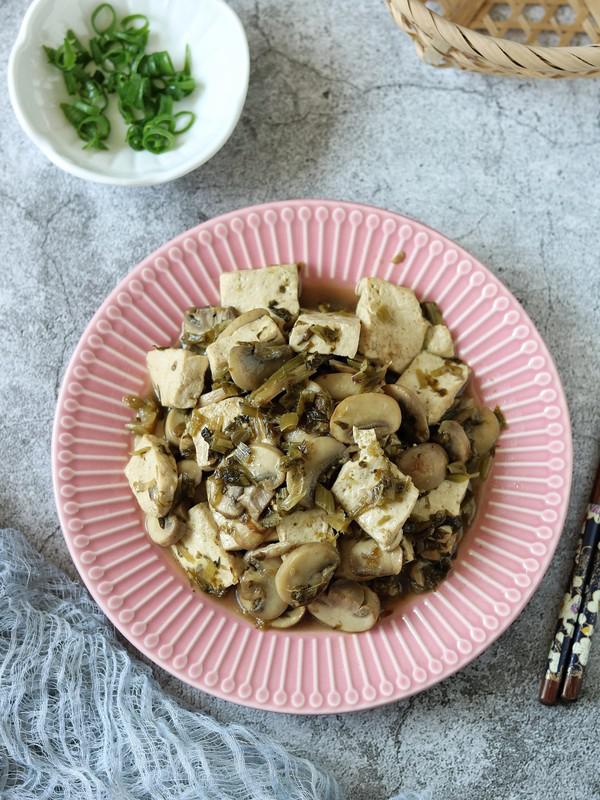 口蘑雪菜燉豆腐的做法-家常味炒菜譜