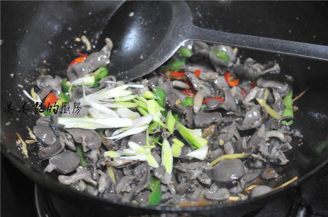 開胃雞腎的做法-香辣味炒菜譜