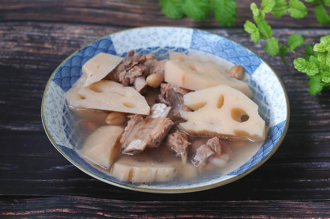 花生蓮藕燉排骨的做法-咸鮮味燉菜譜