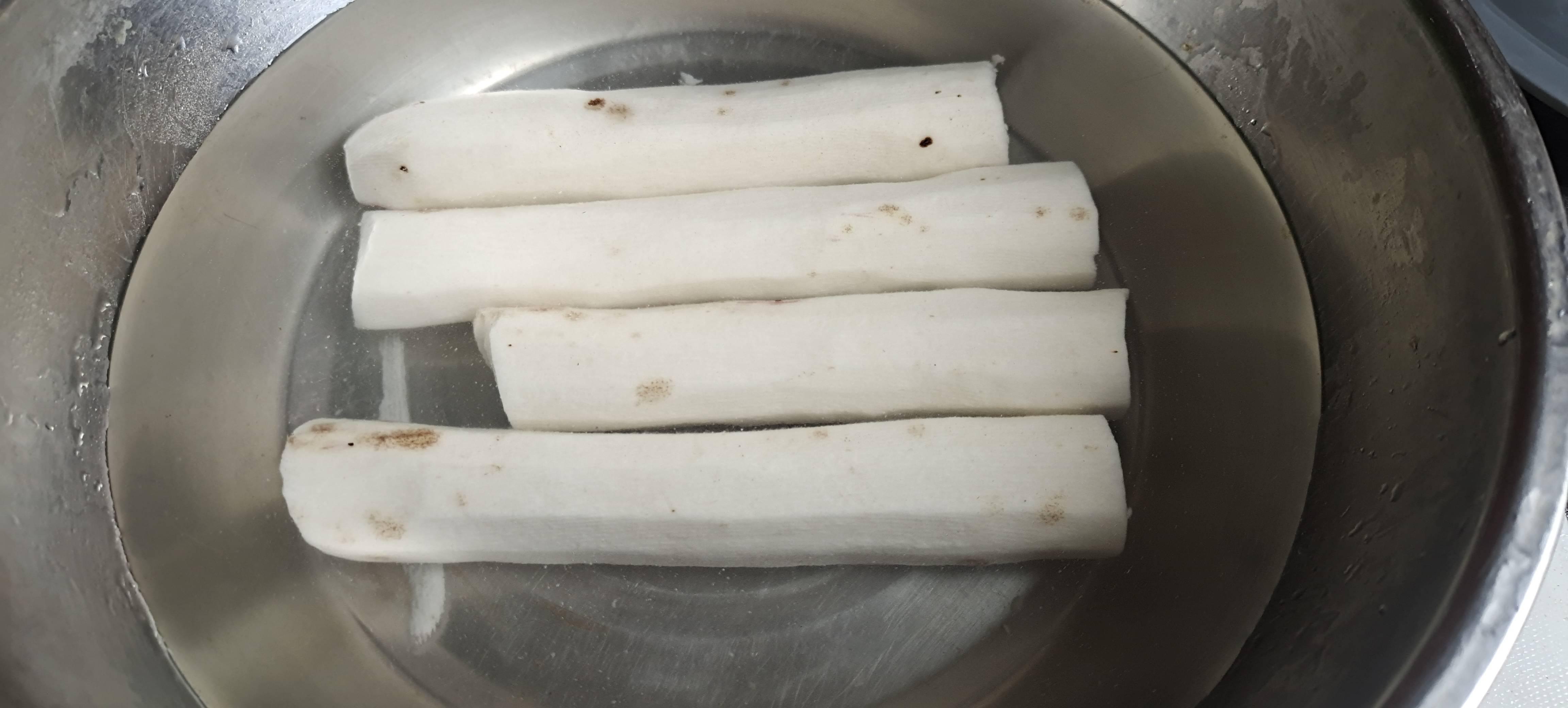 秋冬滋補(bǔ)養(yǎng)生…紅燒排骨山藥的做法-咸鮮味燒菜譜