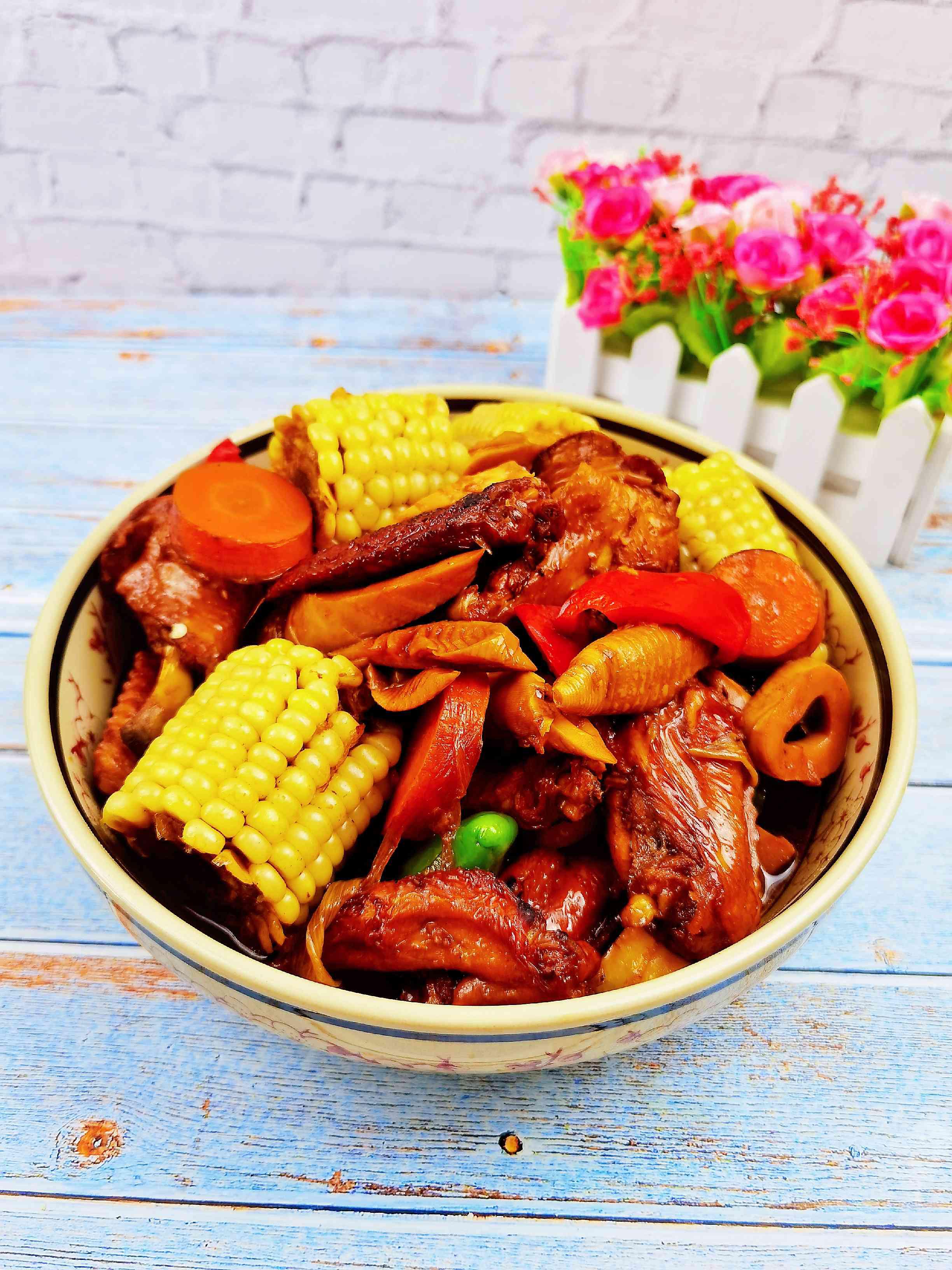 農(nóng)家田園燉雞翅的做法-家常味燉菜譜