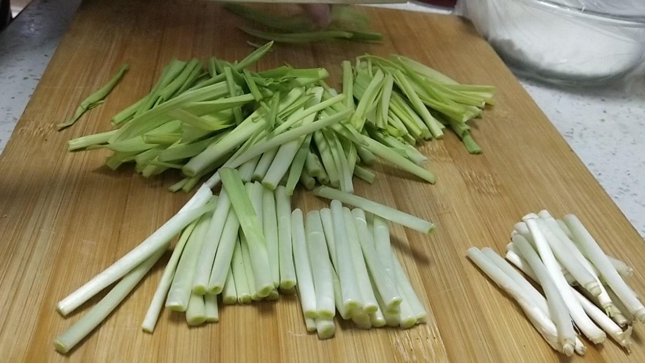 喜歡韓料一定要試的辣白菜五花肉的做法-家常味煎菜譜