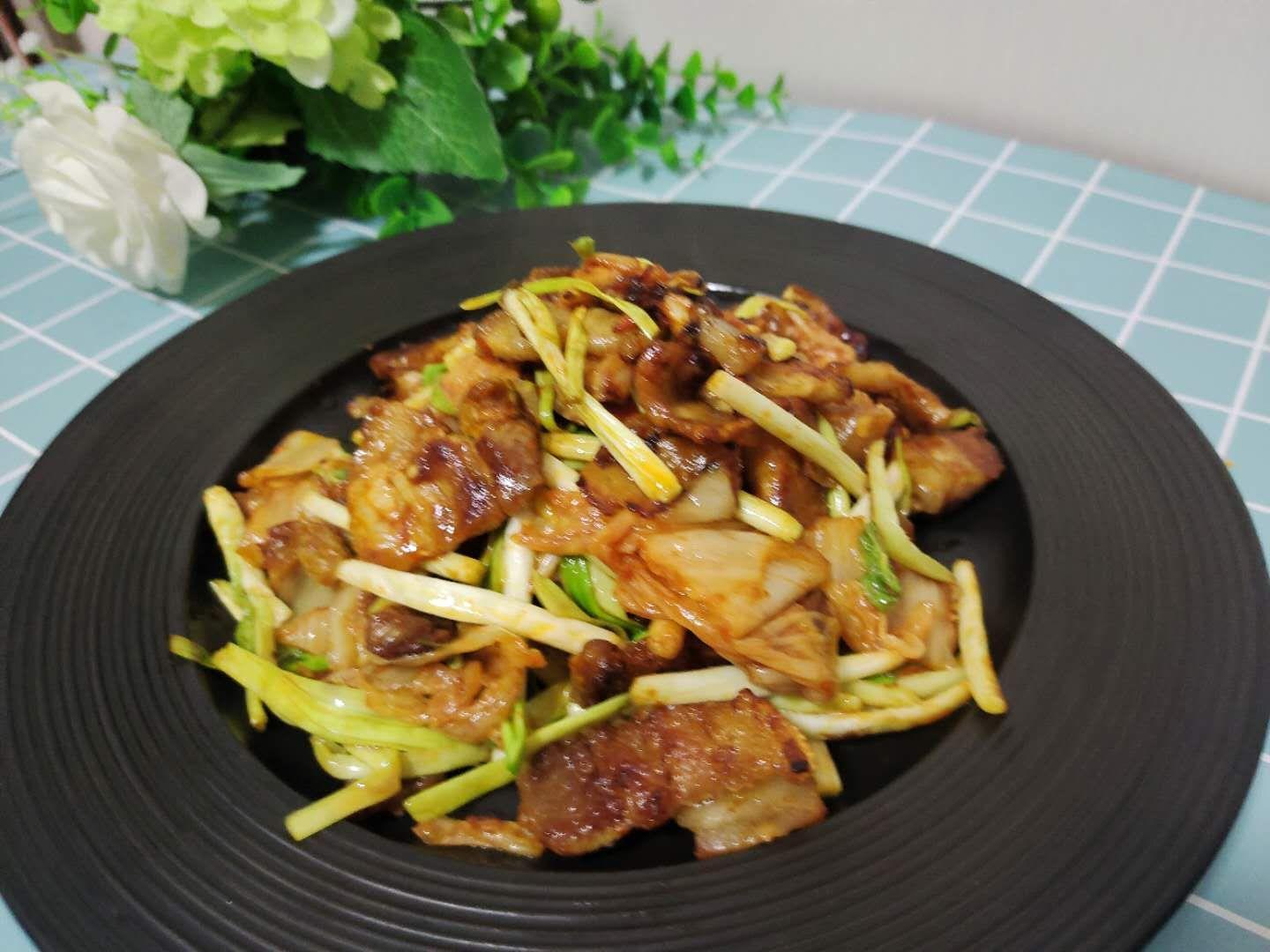 喜歡韓料一定要試的辣白菜五花肉的做法-家常味煎菜譜