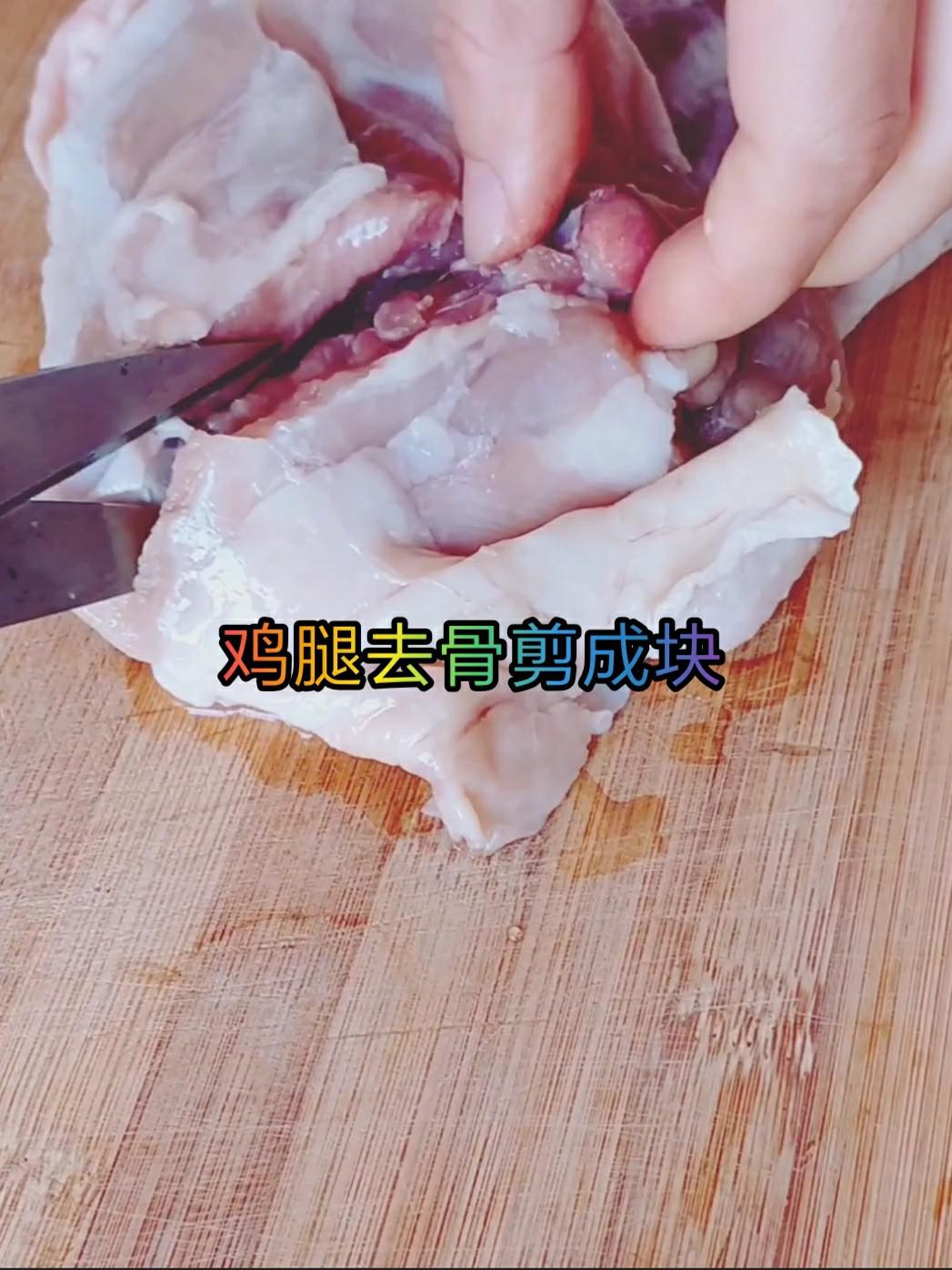 秋收菜肴～南瓜土豆燉雞的做法-香辣味燉菜譜