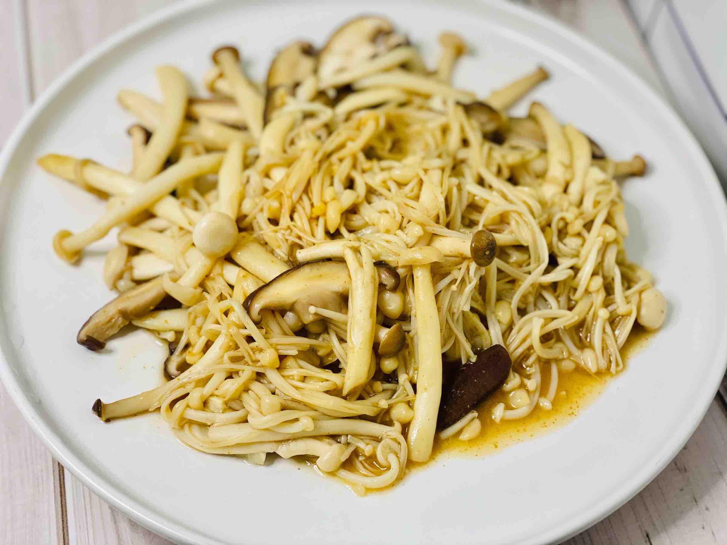 吃頓好天然的??雜菇別只會火鍋，這樣炒，超美味的做法-家常味炒菜譜