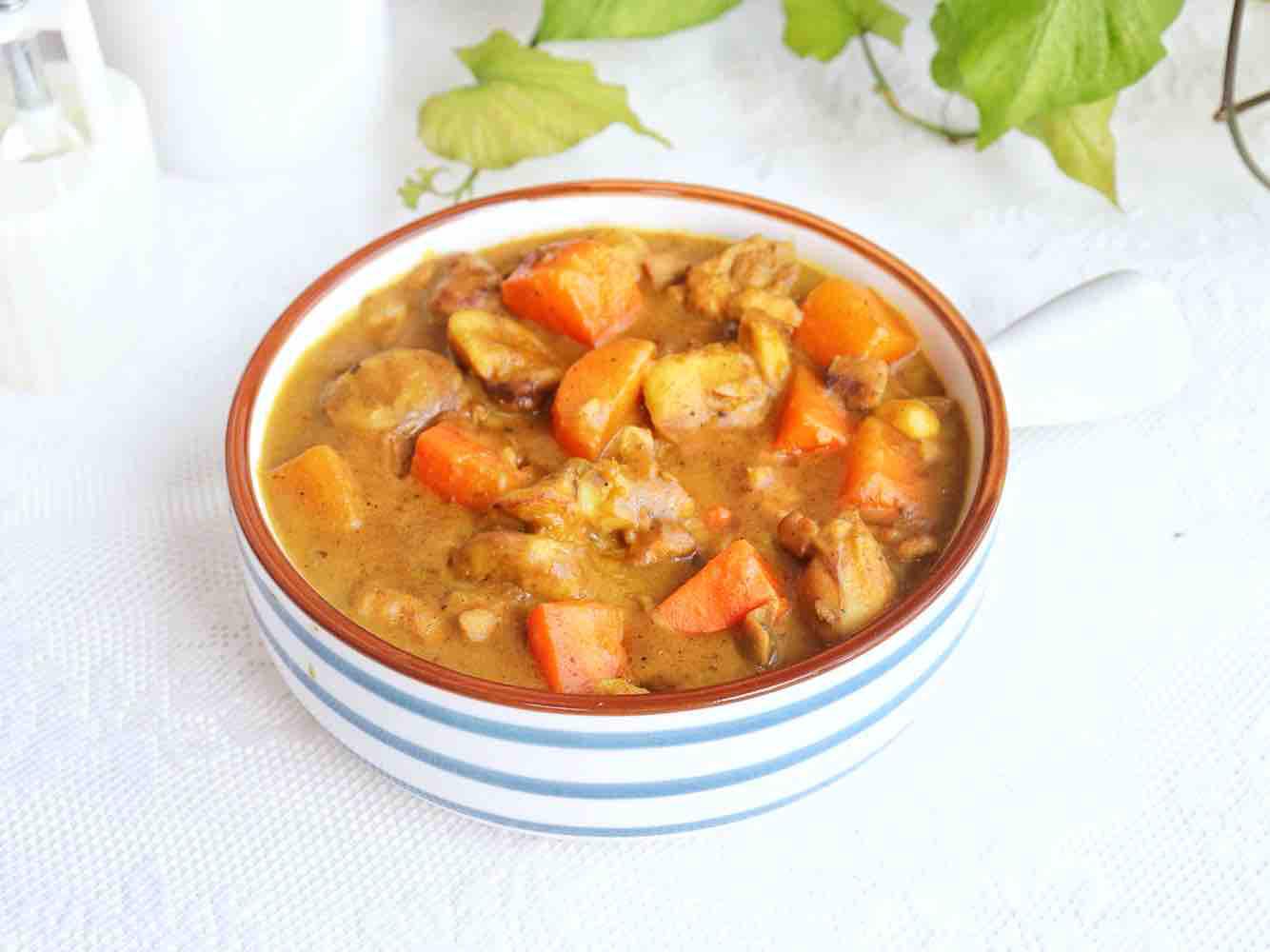 咖喱板栗燒雞的做法-咖喱味煮菜譜