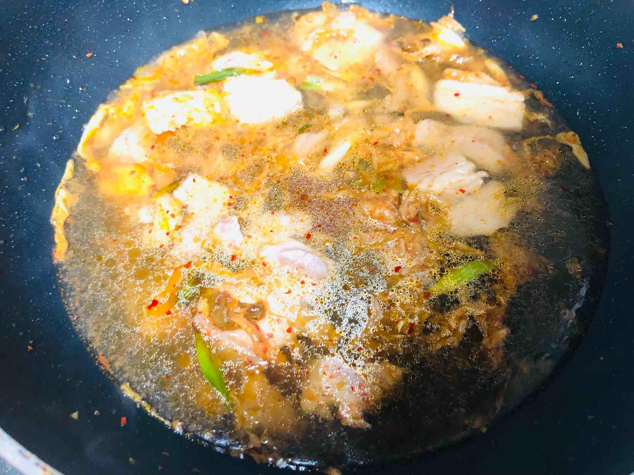 辣白菜豆腐鍋的做法-家常味燉菜譜