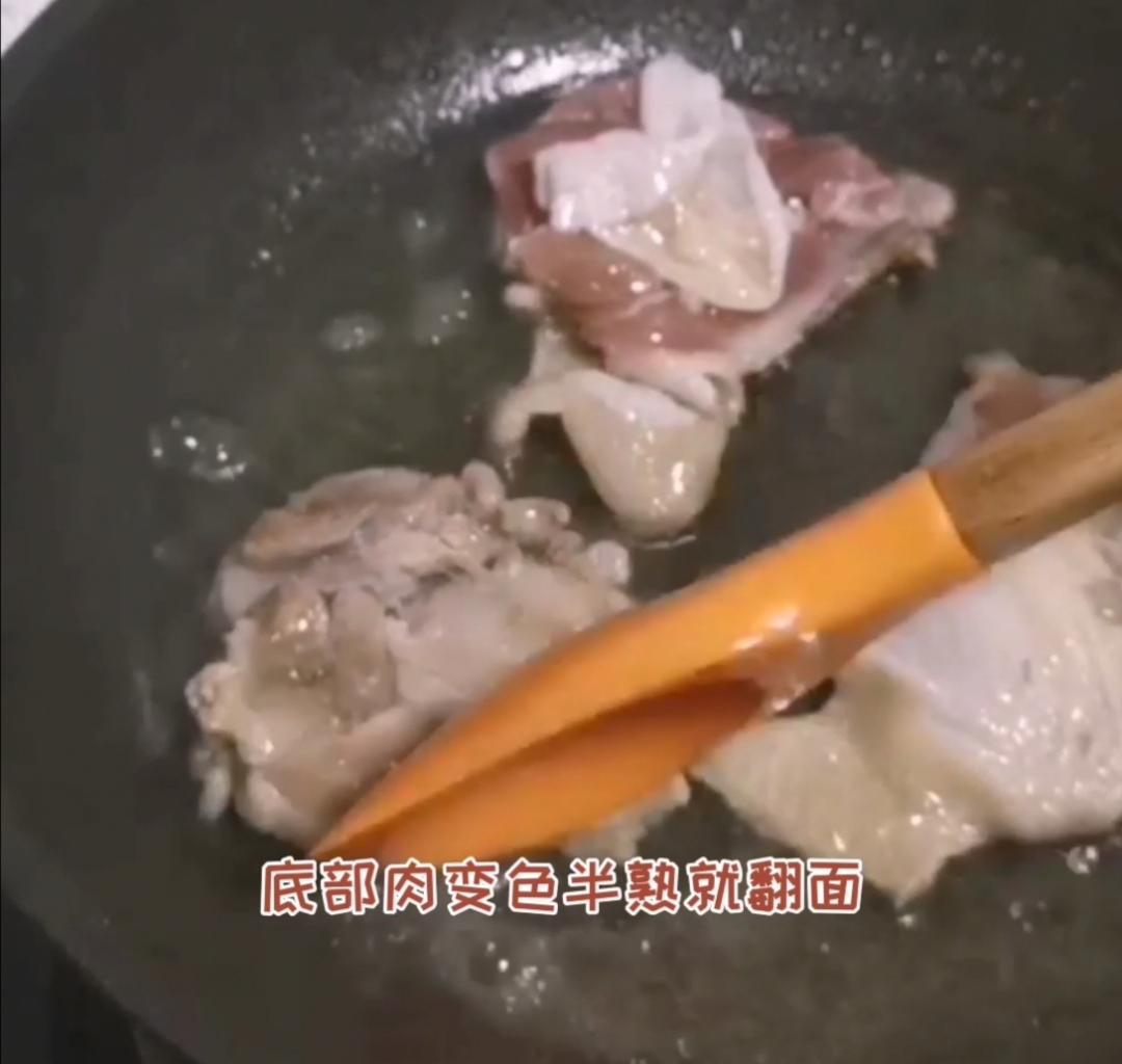 鹽煎雞扒的做法-咸鮮味煎菜譜