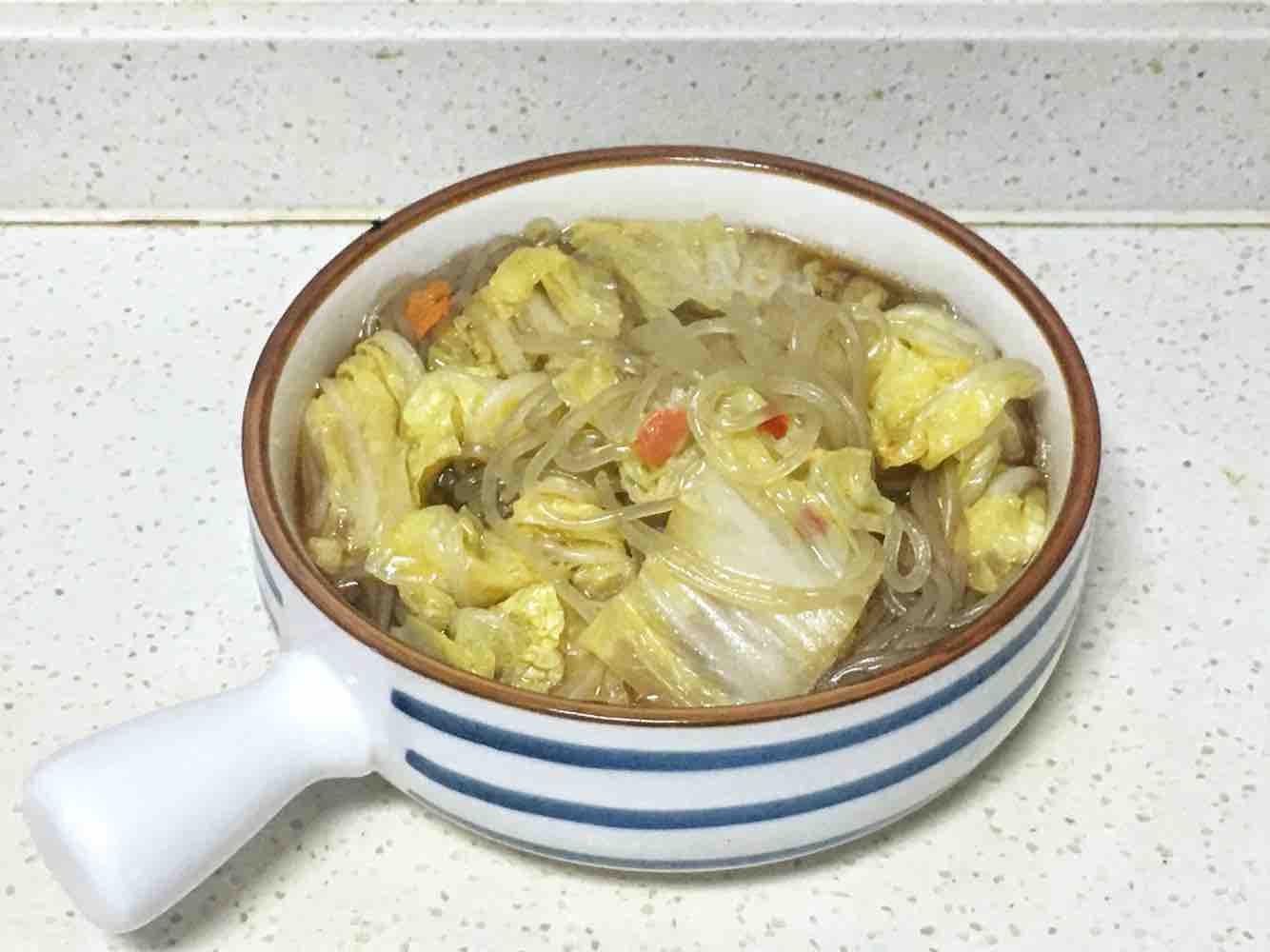 白菜粉絲湯的做法-家常味煮菜譜