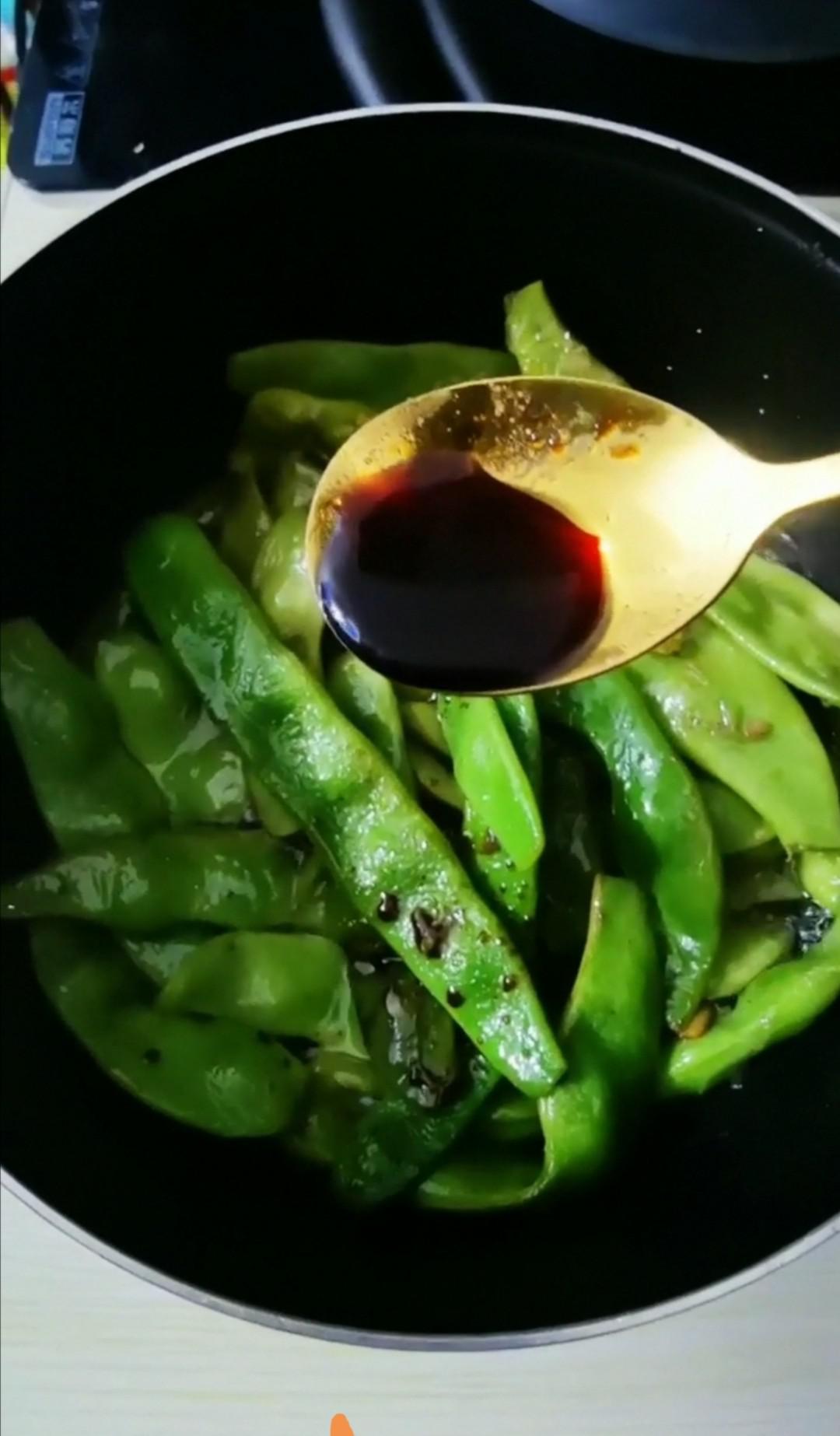 燉豆角的做法-咸鮮味燉菜譜