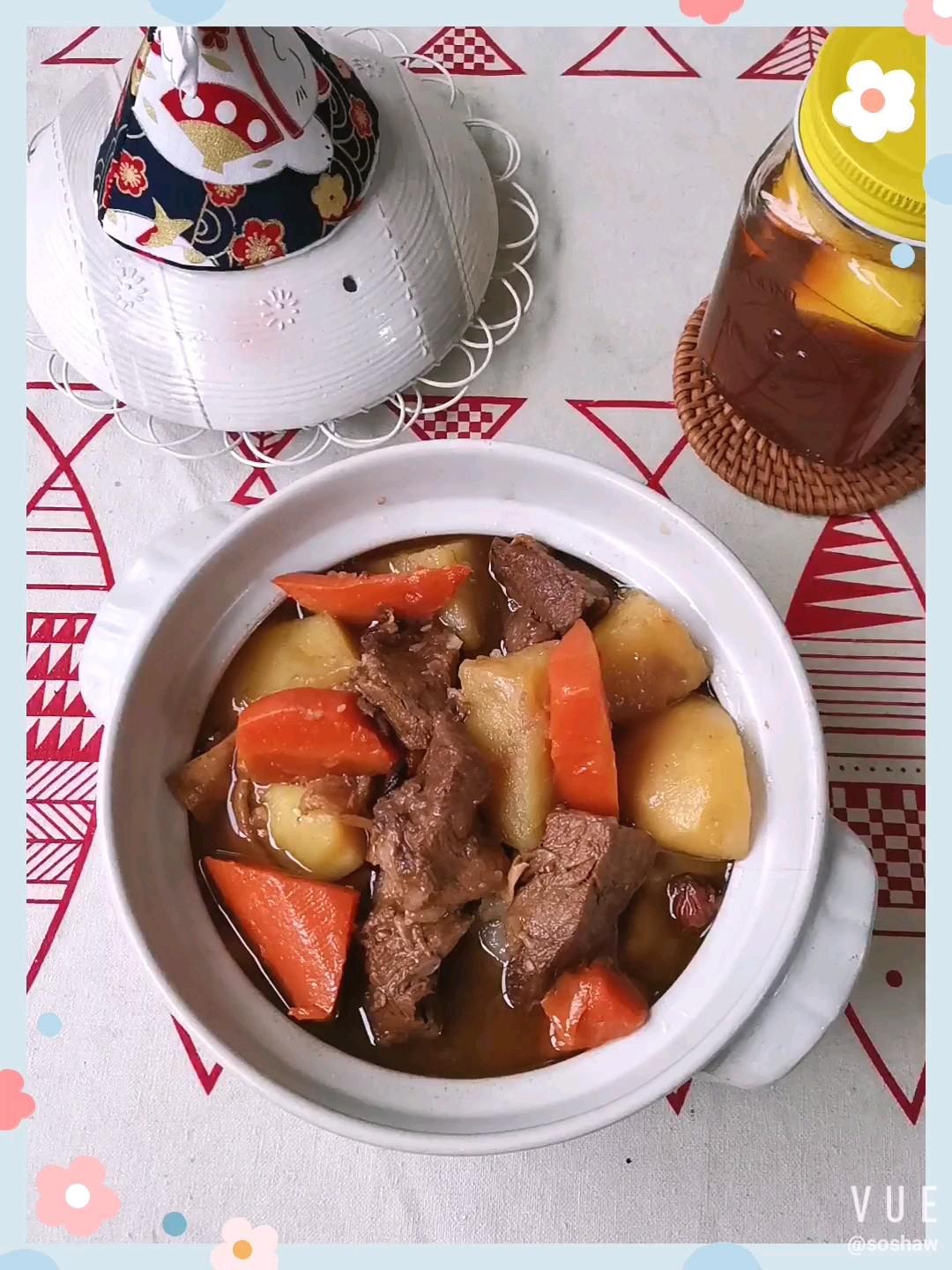 土豆燉牛腩的做法-咸鮮味炒菜譜