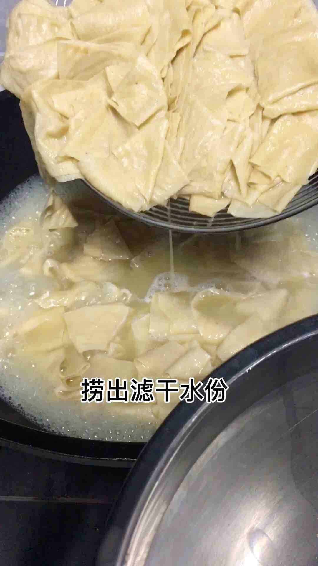 香辣豆皮的做法-香辣味煮菜譜