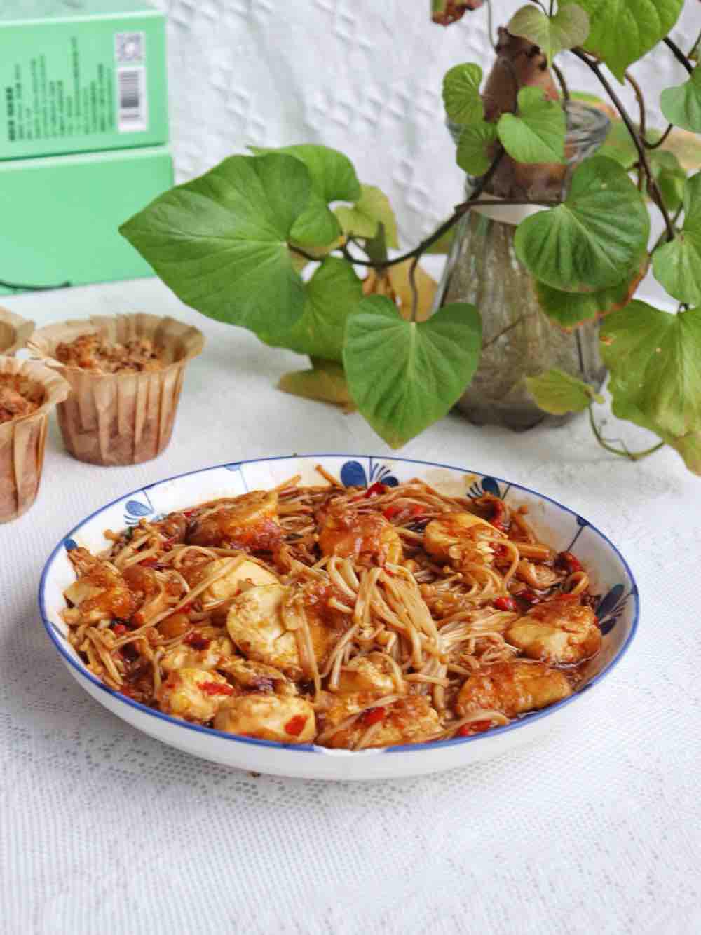 金針菇燒日本豆腐的做法-家常味煮菜譜