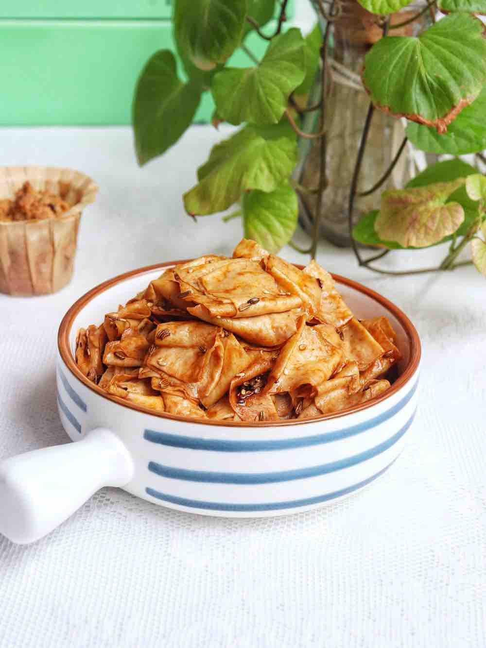 香辣豆皮的做法-香辣味煮菜譜