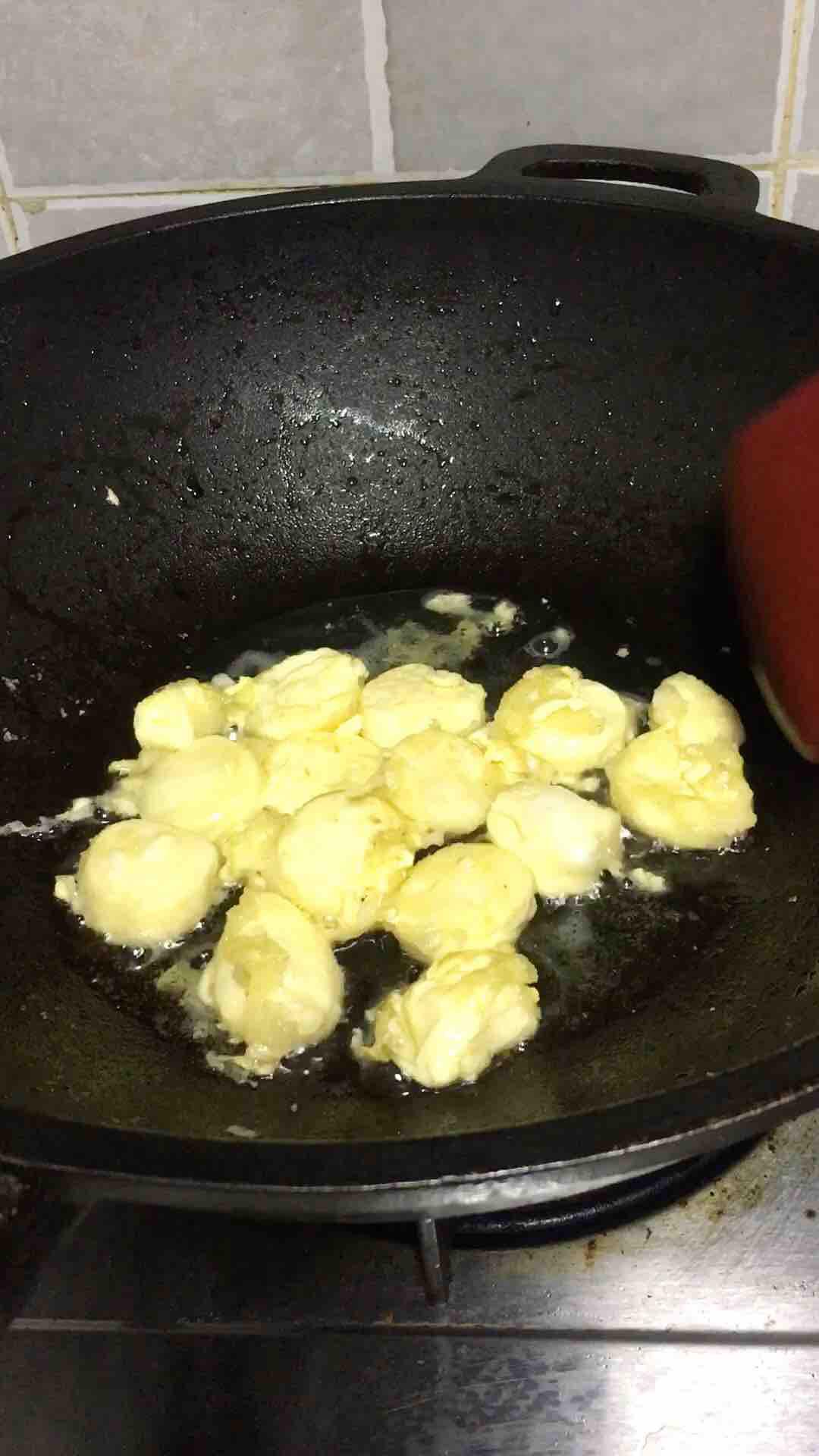 金針菇燒日本豆腐的做法-家常味煮菜譜