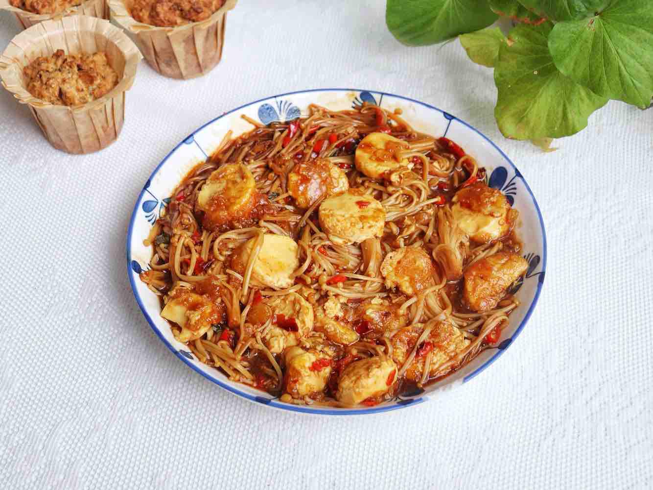 金針菇燒日本豆腐的做法-家常味煮菜譜