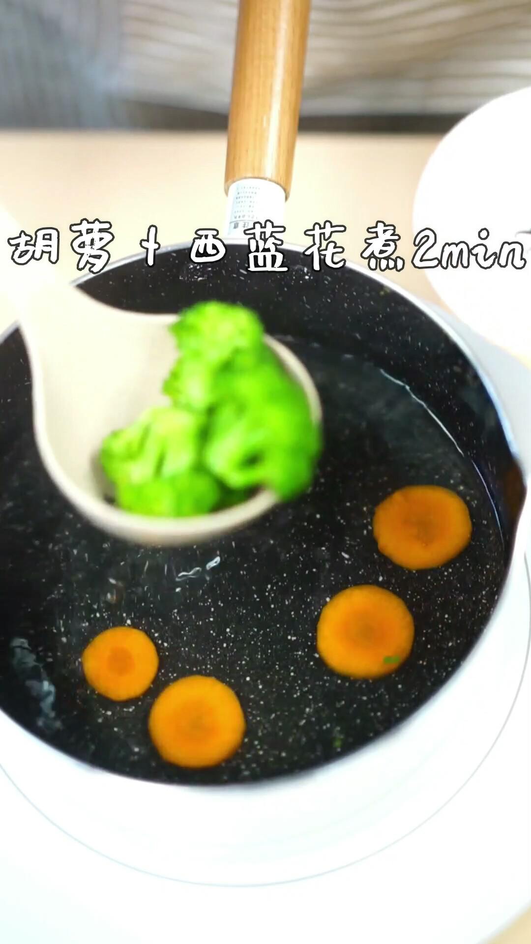 寶寶大人都能吃的肥牛蓋飯的做法-家常味炒菜譜