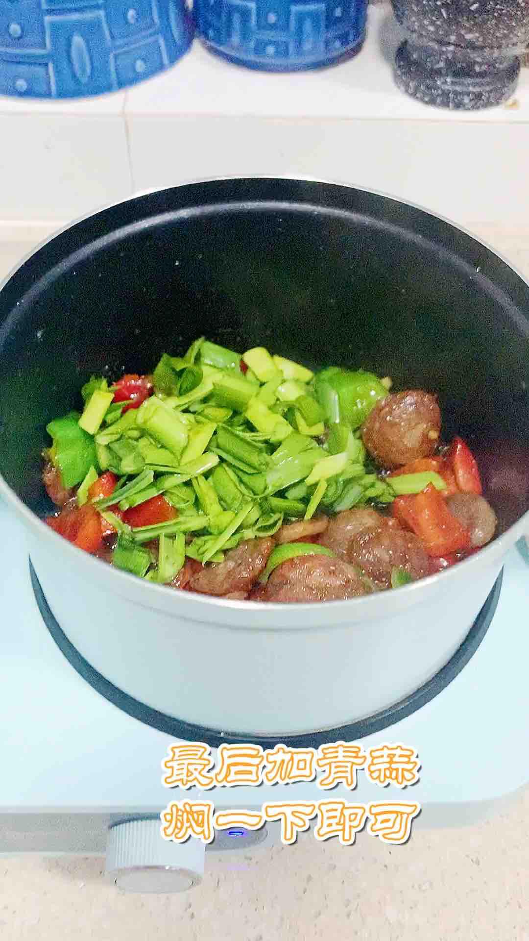 菜椒炒臘腸的做法-家常味炒菜譜