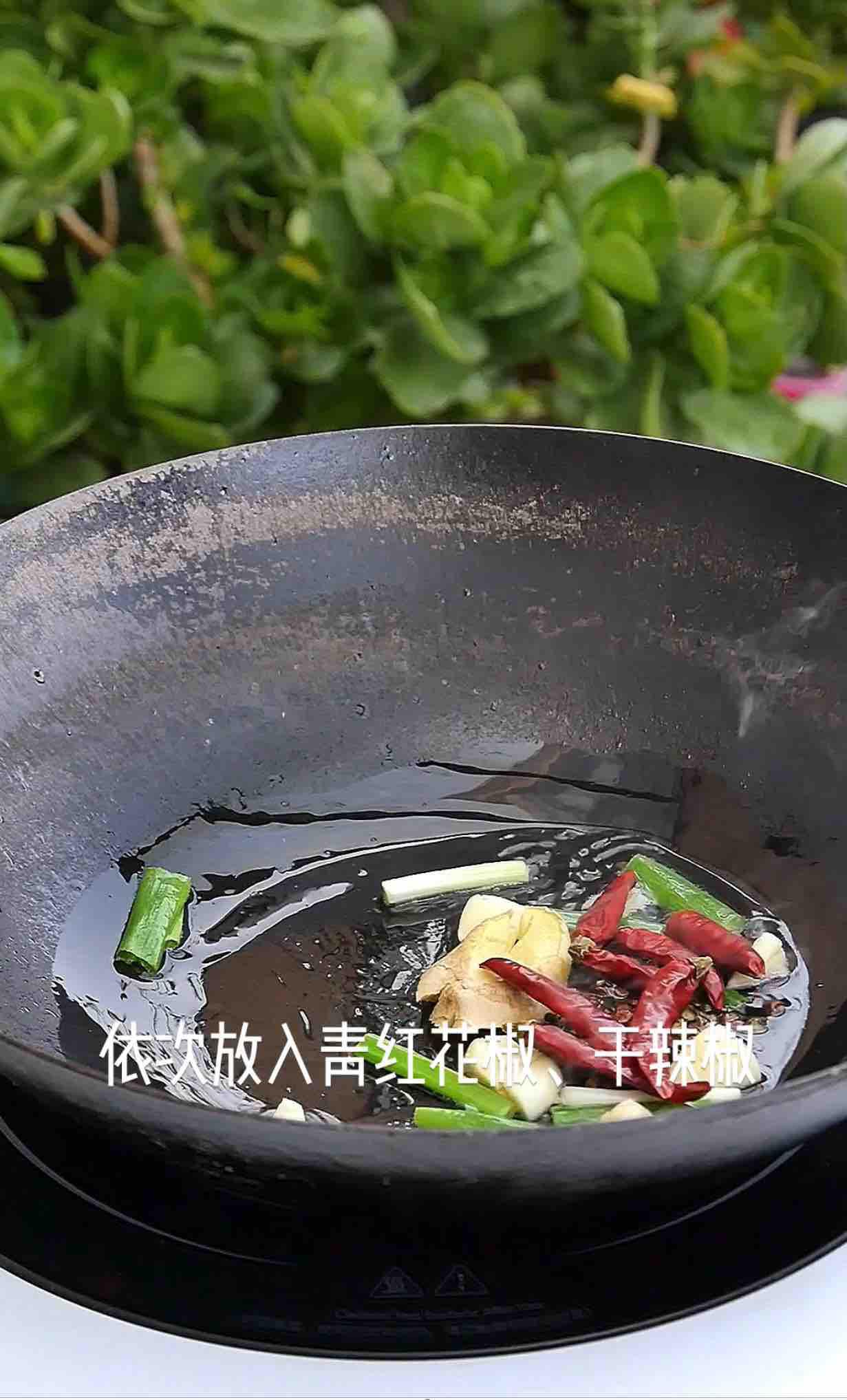 麻辣串串香的做法-麻辣味煮菜譜