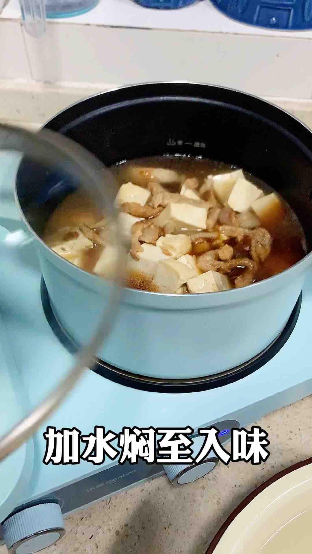 豆腐燉肉的做法-家常味燉菜譜