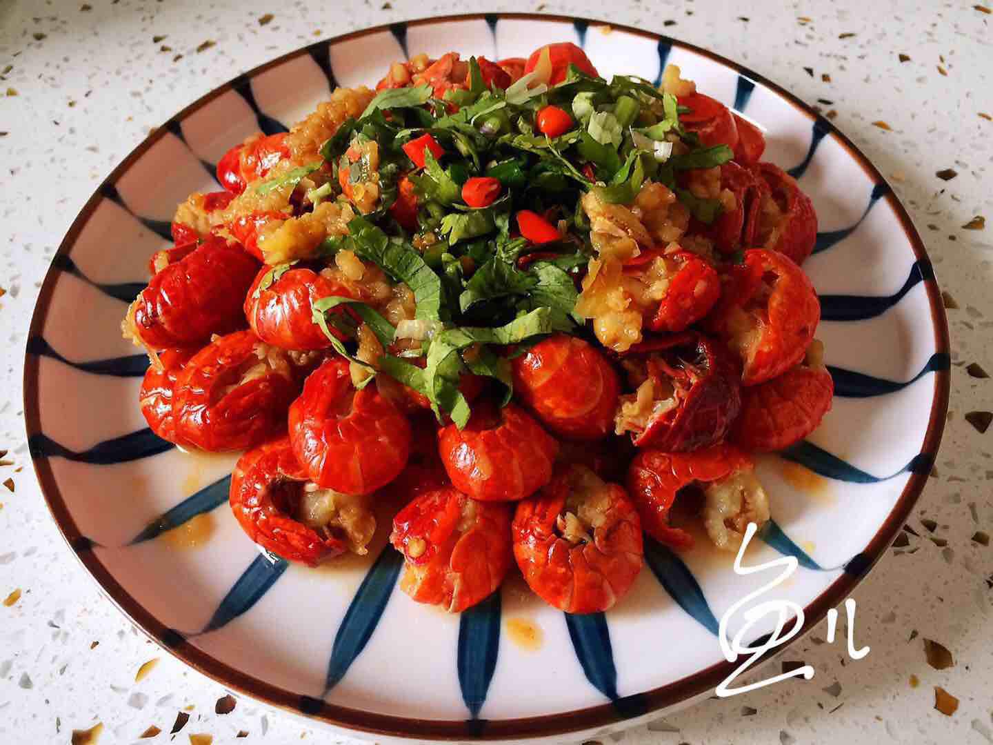 蒜香小龍蝦的做法-咸鮮味煮菜譜