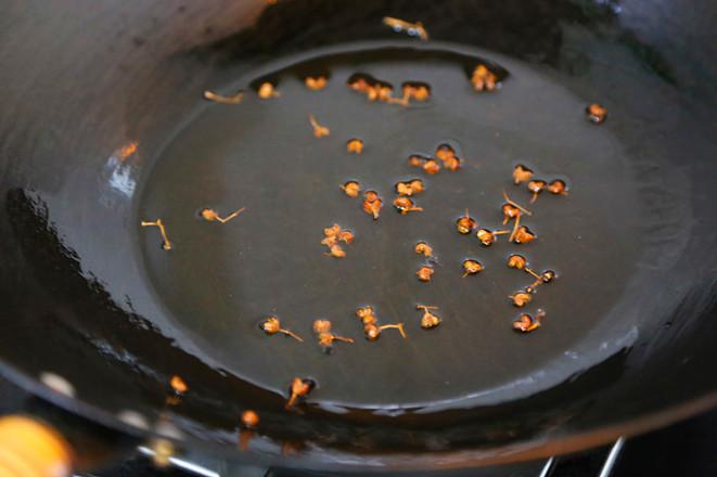 香辣毛豆米炒小魚干的做法-家常味炒菜譜