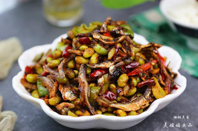 香辣毛豆米炒小魚干的做法-家常味炒菜譜