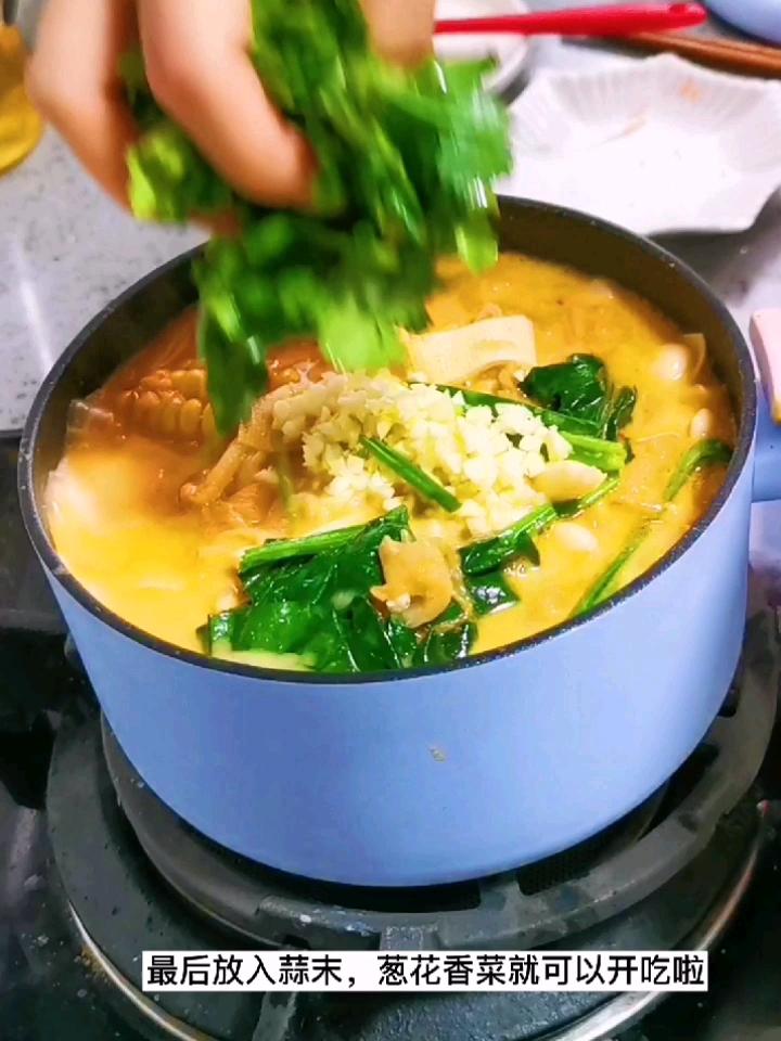 牛奶冒菜，一個人有儀式感的火鍋的做法-奶香味煮菜譜