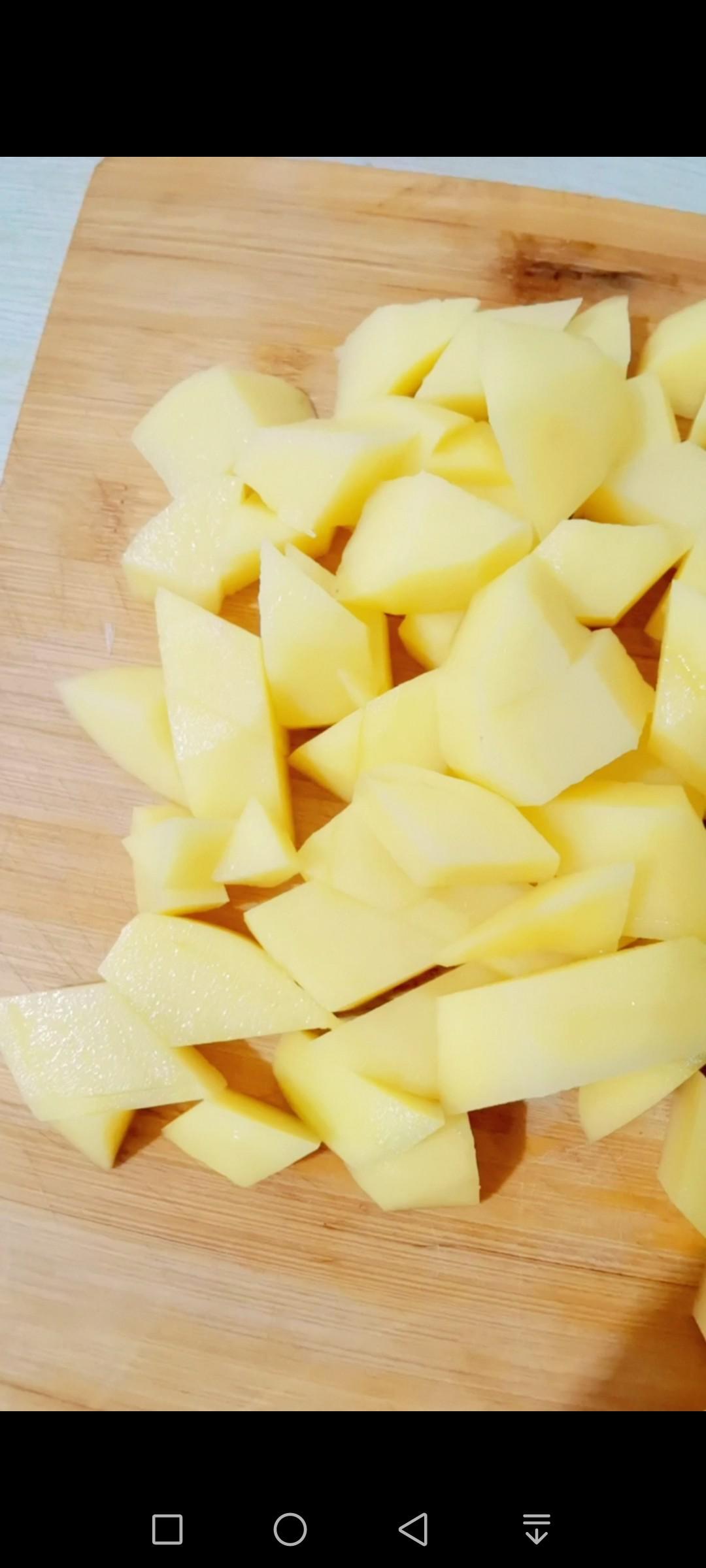 大蘿卜燉土豆的做法-咸鮮味燉菜譜