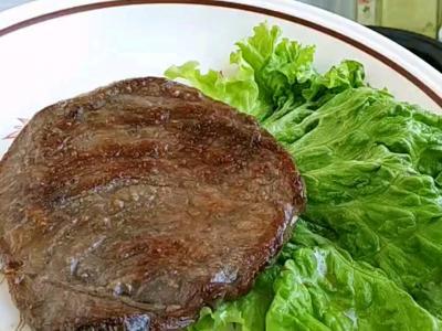 快手美味的牛排，來(lái)啦！的作法-家常味煎菜譜