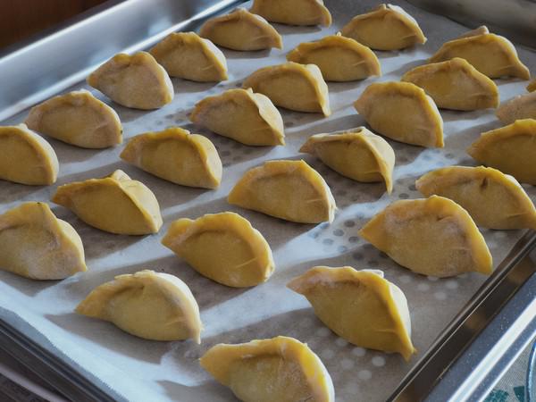 南瓜海麻線蒸餃，今兒立冬吃餃子了嗎？的做法-咸鮮味蒸菜譜