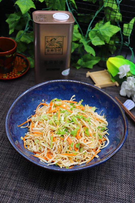 亞麻籽油涼拌雞絲的做法-魚香味拌菜譜